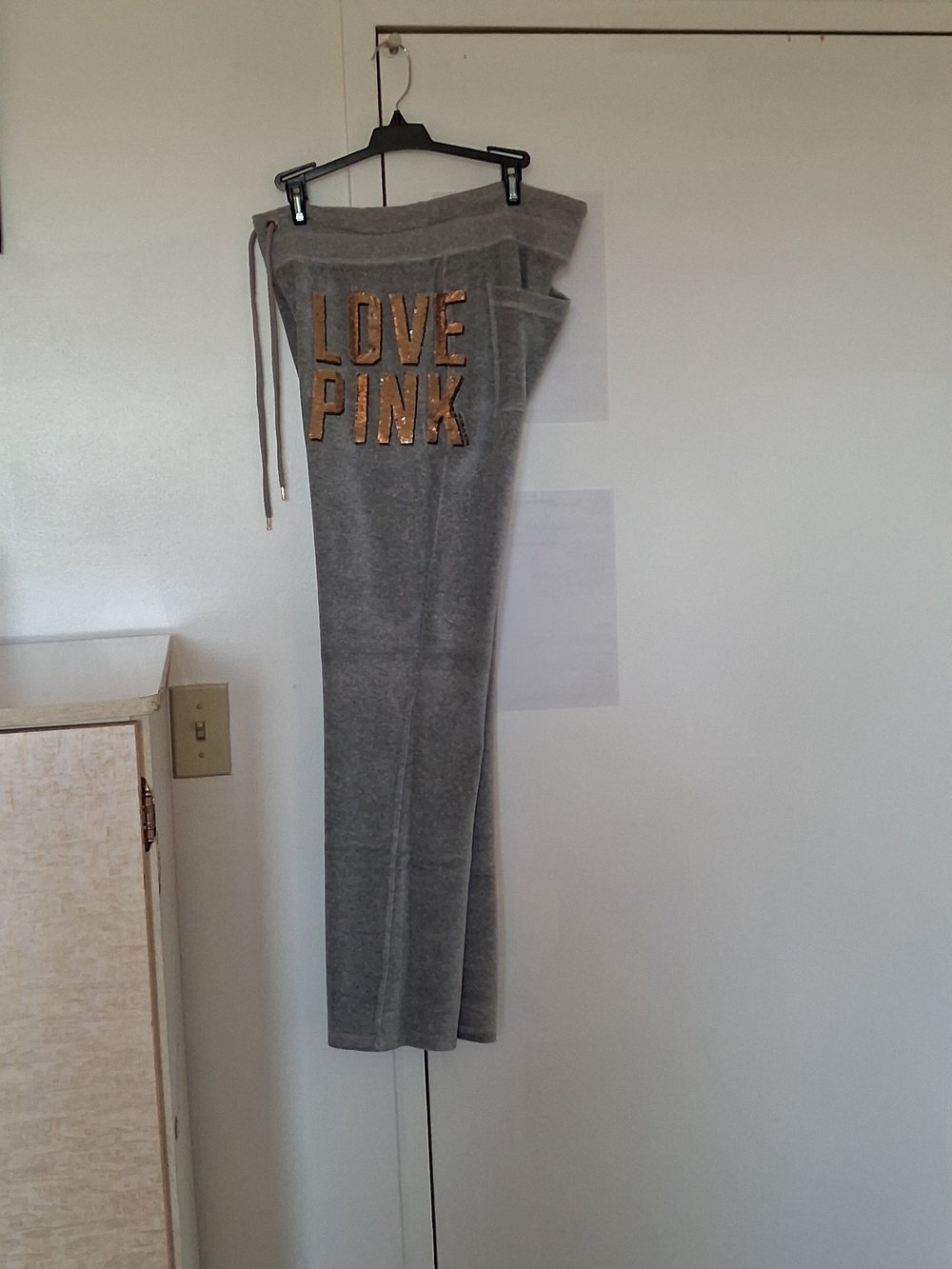 PINK (VS) Velour Gray Pants with Gold Sequins SzM